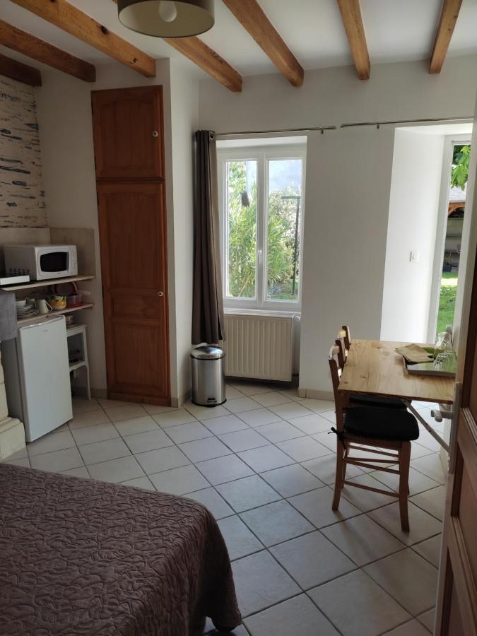 Chambre La Loire La Dagueniere Екстериор снимка