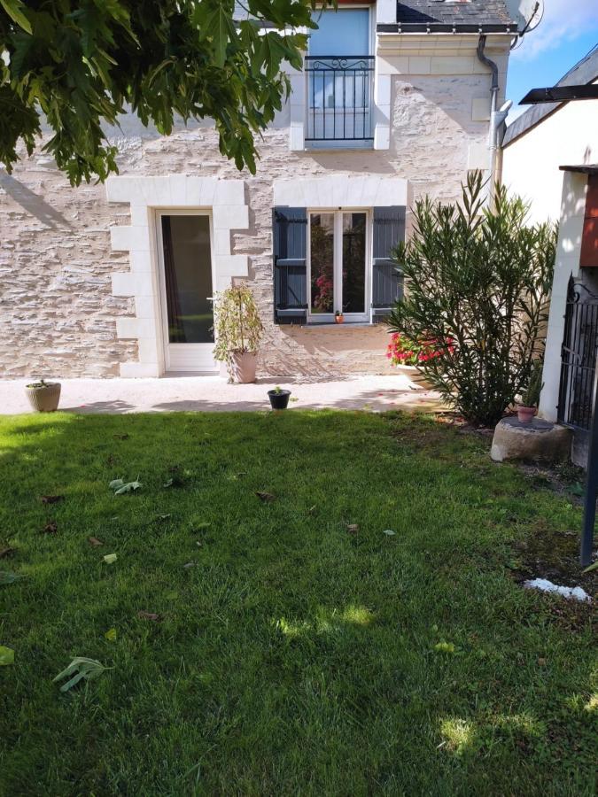 Chambre La Loire La Dagueniere Екстериор снимка